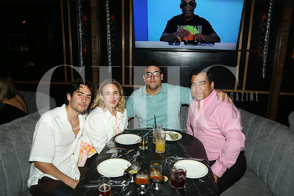 Diego González, Adriana Mascareñas, Emilio González y Rolando Gonzñalez