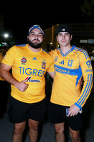 Adrián González y Carlos Valmaña