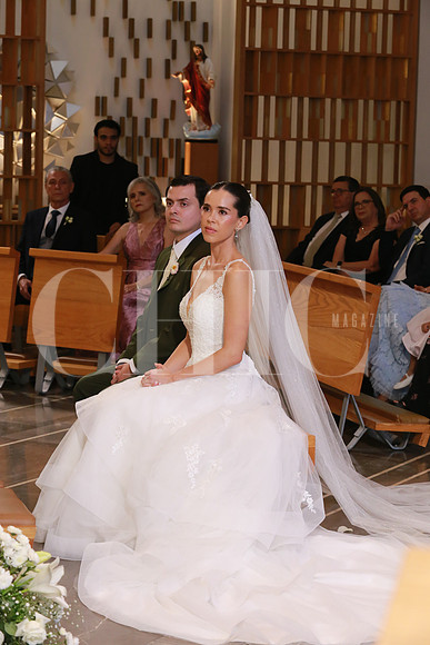 José Adrián Santacruz y Marifer López (8)