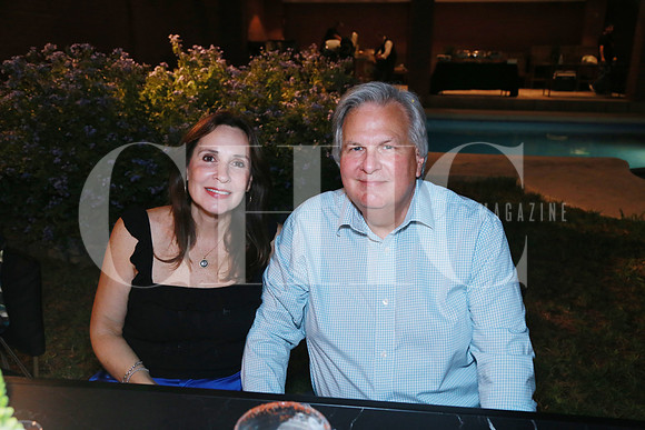 Adriana de García y Jorge García (2)
