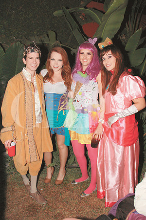 Alfonso Zertuche, Verónica Meade, Ana López y Mariela Carranza (1)