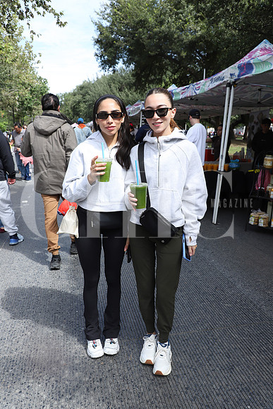 Daniela Rosales y Paola Flores 1