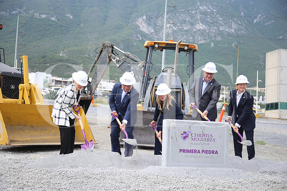 Lily García, Horacio Garza, Alma Rosa Marroquin, Alvaro Fernández y Mauricio Zambrano2