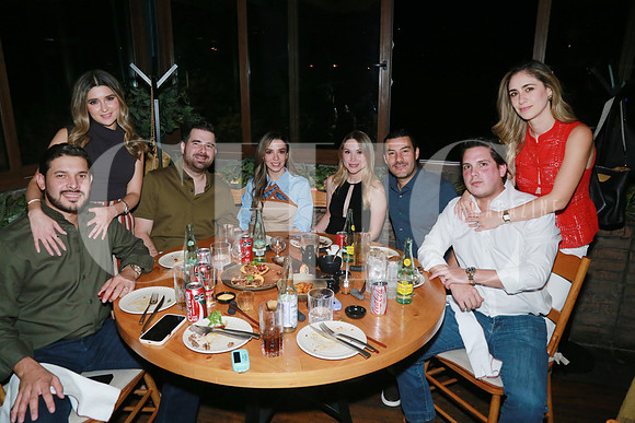 (Rest. Animal) Adnrés Treviño Aracely González, Fernando Flores, Iris Cazares, Ana Cortés, Daniel maldonado javier Flores y Jenifer Navarro (3)