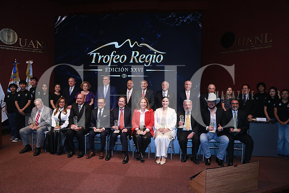 Directiva y ganadores del Trofeo Regio edición XXVI (4)