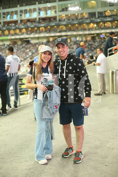 Vanesa Islas y Sergio Islas 1