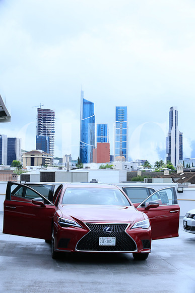 DETALLE NUEVOS MODELOS LEXUS (22)