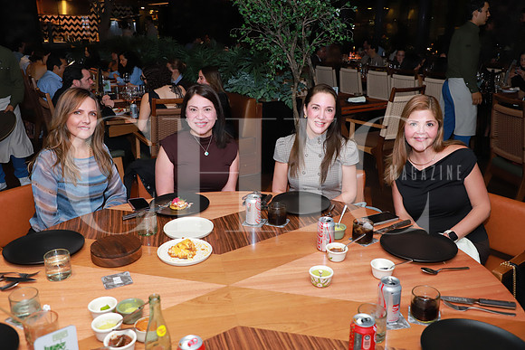 Adelina Galindo, Cris Alvarado, Magaly Villarreal y Martha Antillón 2