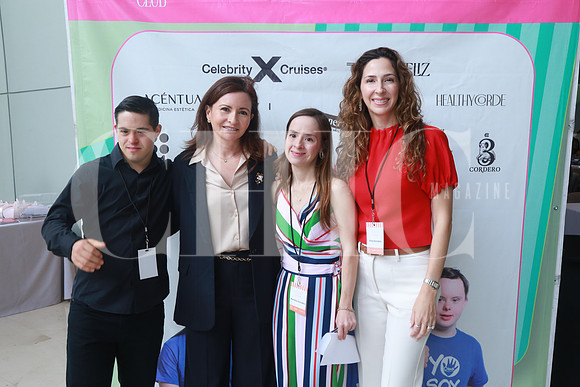 Juan Pablo Herrera, Cordelia Elizondo de Prestamo, Mariana González y Silvia González de Belden