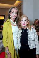 Alexandra Castro y Delia Salinas
