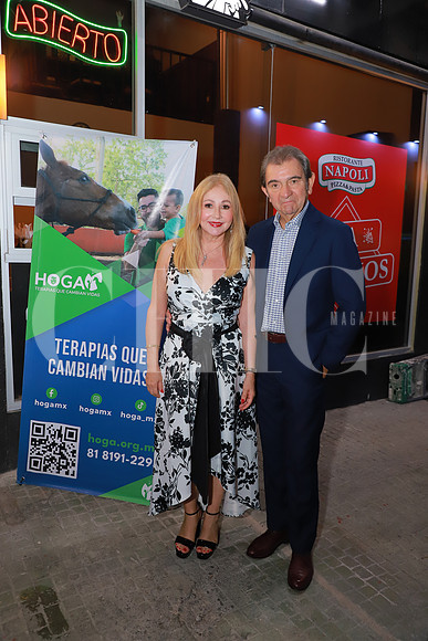 Marcela Ayala, Sergio Ruiz Esparza y Liliana Ayala 1