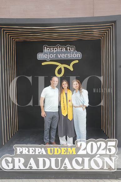 Enrique Marcos, Fernanda Marcos y Gabriela Rivera 1