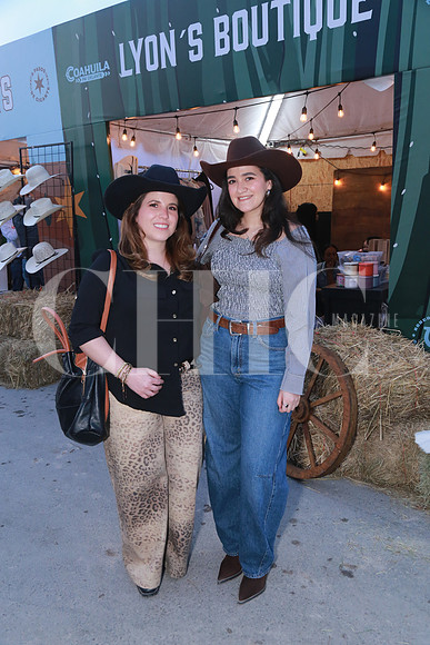 Gabriela Milán y Carolina Fuentes