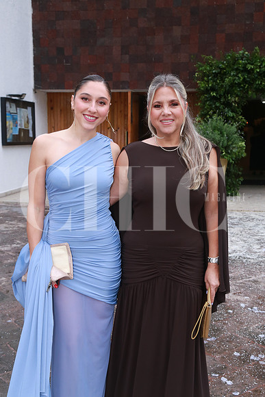 Krista Garza y Fernanda Mendiolea