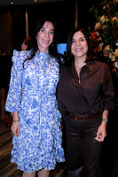 Cristina Elizondo y Lorenia Canavati
