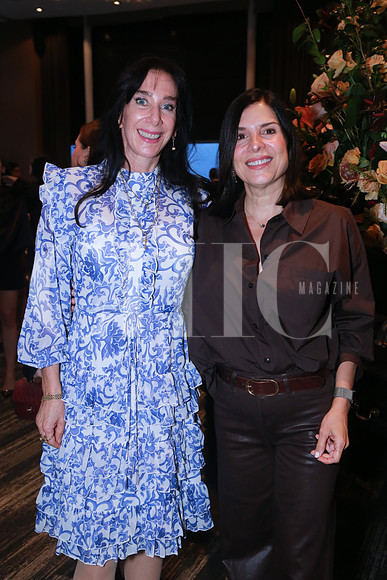 Cristina Elizondo y Lorenia Canavati