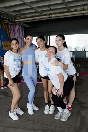 Begoña Cavazos, Magaly Guerra, Ana Victoria Viramontes, Luisa Viramontes y Rebeca Fernández (2)