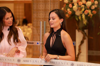 Melissa Flores, Alejandra Treviño y Fernando Perez 10
