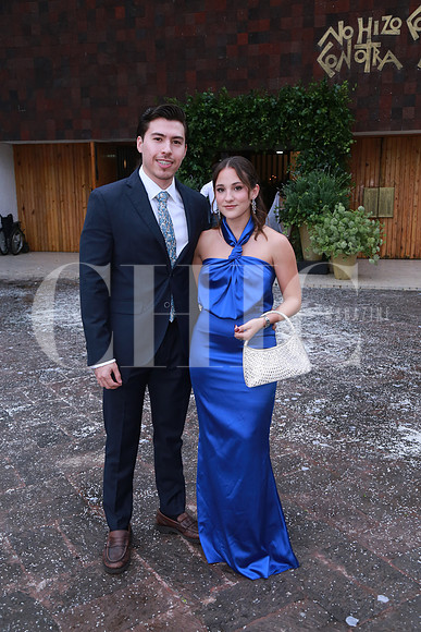 Emiuliano Bustamante y Paulina Lobo (2)