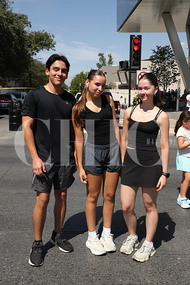 Daniel Montoya, Mariana Escobar y Victoria Juárez 2