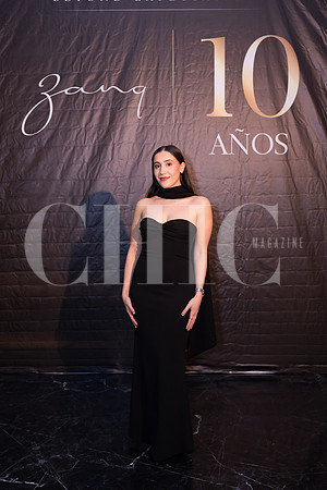Marian Garza1