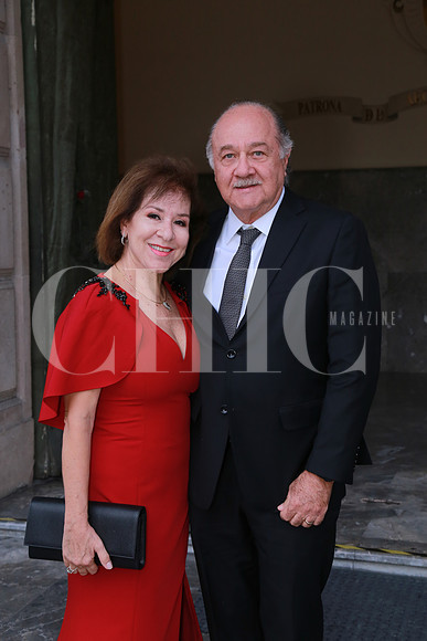 Ofelia Treviño de Navarro y Javier Navarro