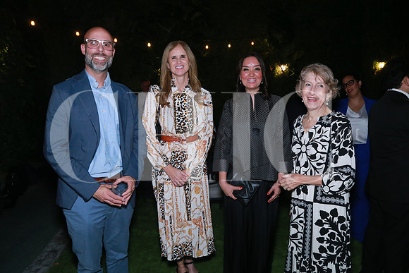 Benjamín Debaros, Annabelle Larouche, Rosario Flores y Mirei Chabre (2)