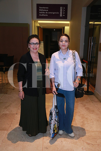 Guadalupe, Esther Espejel y Alejandra Motis (2)