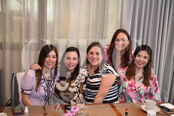 Marcela de Garza, Jeny Leal de Cavazos, Eugenia Valedés, Claudia Cantú y Kenia Montemayor (2)