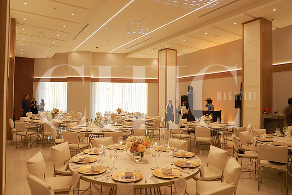 Aura Venue 18