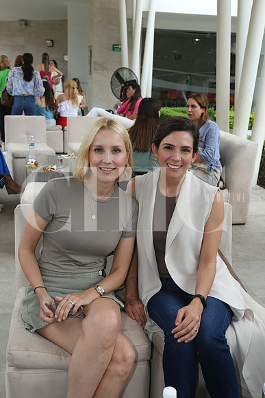 Bárbara Parás y Sofia Garza