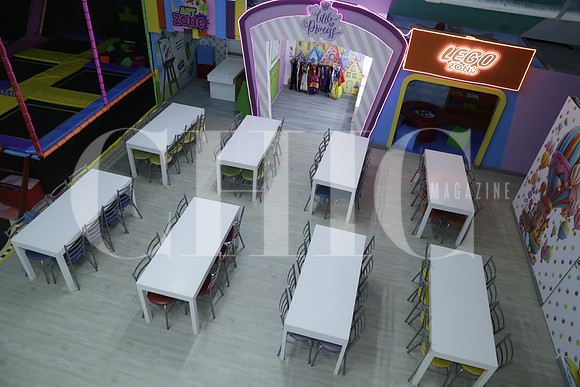 Aspectos de interiores y areas de Rock n Play (14)