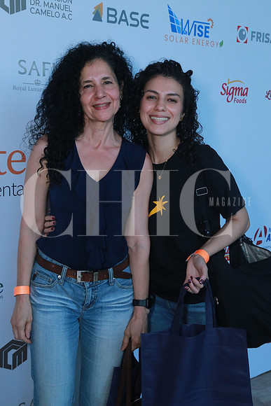 Leticia Morales y Daniela Figueroa