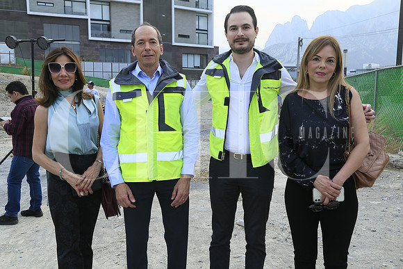 Vicky Álvarez, Federico Garza,Ricardo Martínez y Tina Velázquez