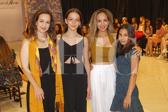Valeria Guerra, Ines Navarro, Astrid Hernandez y Galia Elizondo (1)
