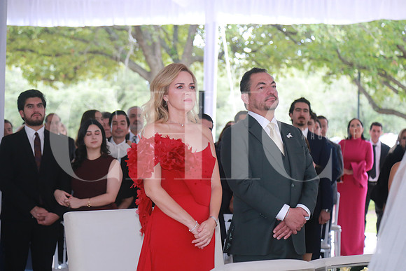 (papás de la novia) Claudia Reyes de Monatalvo y Roberto Montalvo (2)