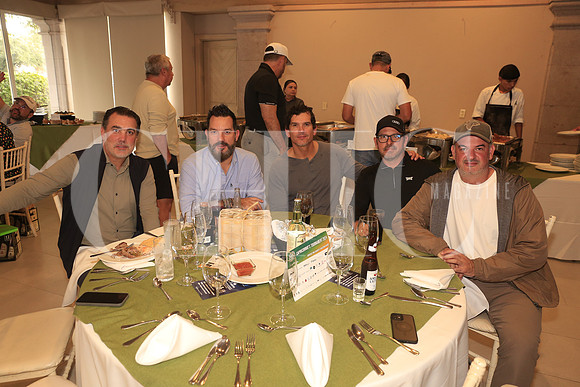 Mario Lozano, Claudio Zambrano, Goyo Martinez, Ernesto Vega y Pepe Manrique 3