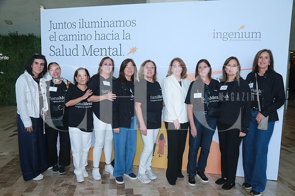 Josefa Guzmán, Isabel Canavati, Macarena de Treviño, Claudia Canavati, Verónica Martínez, Cristina Canavati, Tutuy Escamez, Miriam Sada Carmen Jasso y Gabriela Jaime