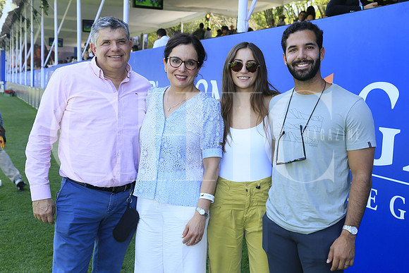 Aldo Díaz, Teresa Díaz, María García y Andrés Díaz