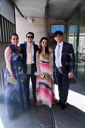 Karina Lomeli de González, Adrián Morales, Ana Karina González y Anotnio González (2)