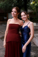 Alejandra Candanosa de Peña y Valeria Castillo