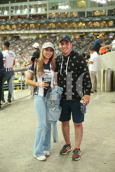 Vanesa Islas y Sergio Islas 2