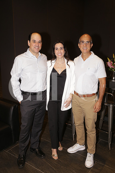 Adrian Maldonado, Lucy Bueno y Eduardo Garza 3