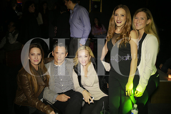 Mariana Barrera, Rodrigo Ayala, Thelma Cora Garza de Ayala, Vivi Barrera y Thelma Barrera