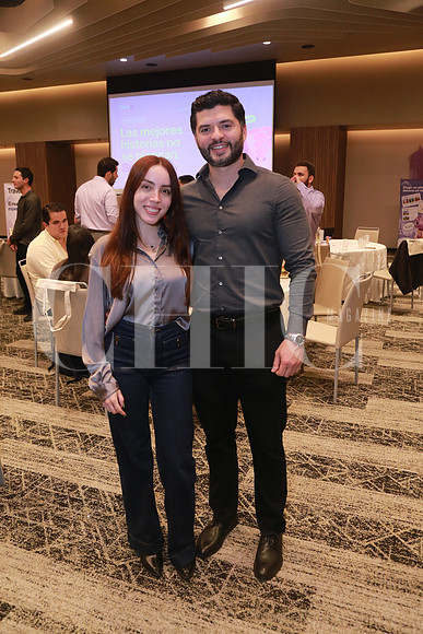 Valeria Cuellar y Mario Villarreal (2)