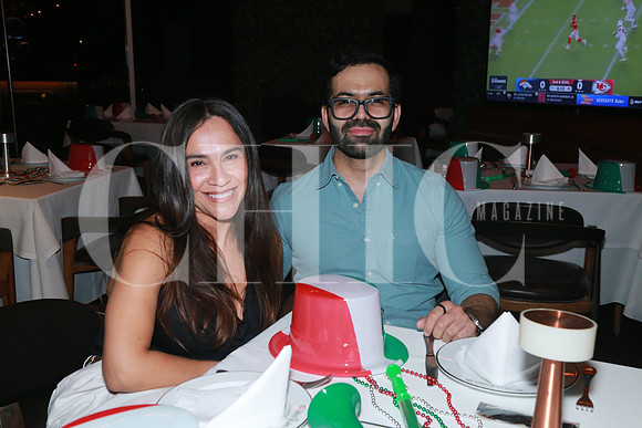 (rest, La Gran Barra) Jazmin García y Mauricio Bretado