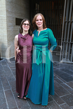 María José Garza y Gloria Magallanes de Garza (2)