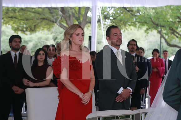 (papás de la novia) Claudia Reyes de Monatalvo y Roberto Montalvo