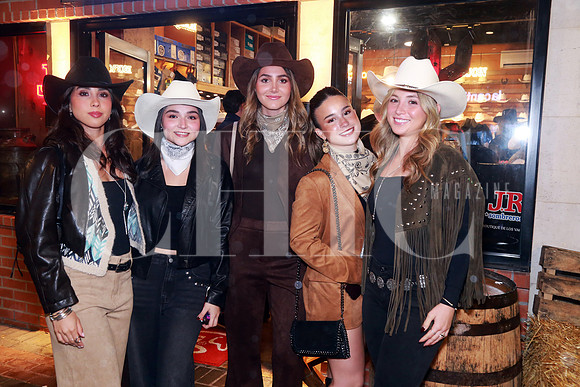 Mariana Santos, Sofia Cabrera, Alexa Yga, Rossana Fimbres y Ania Padilla