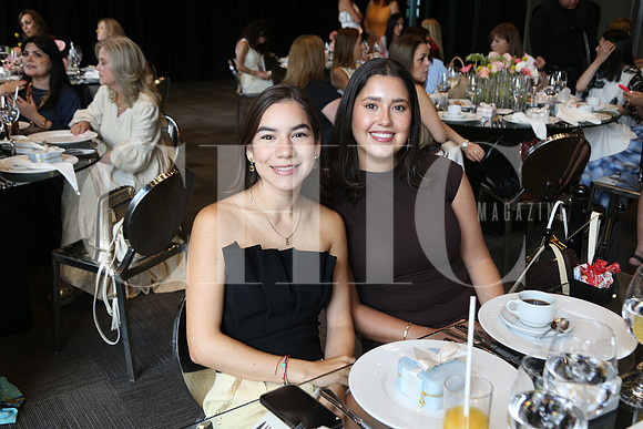 Ana Sofia Puente y Regina Treviño 1